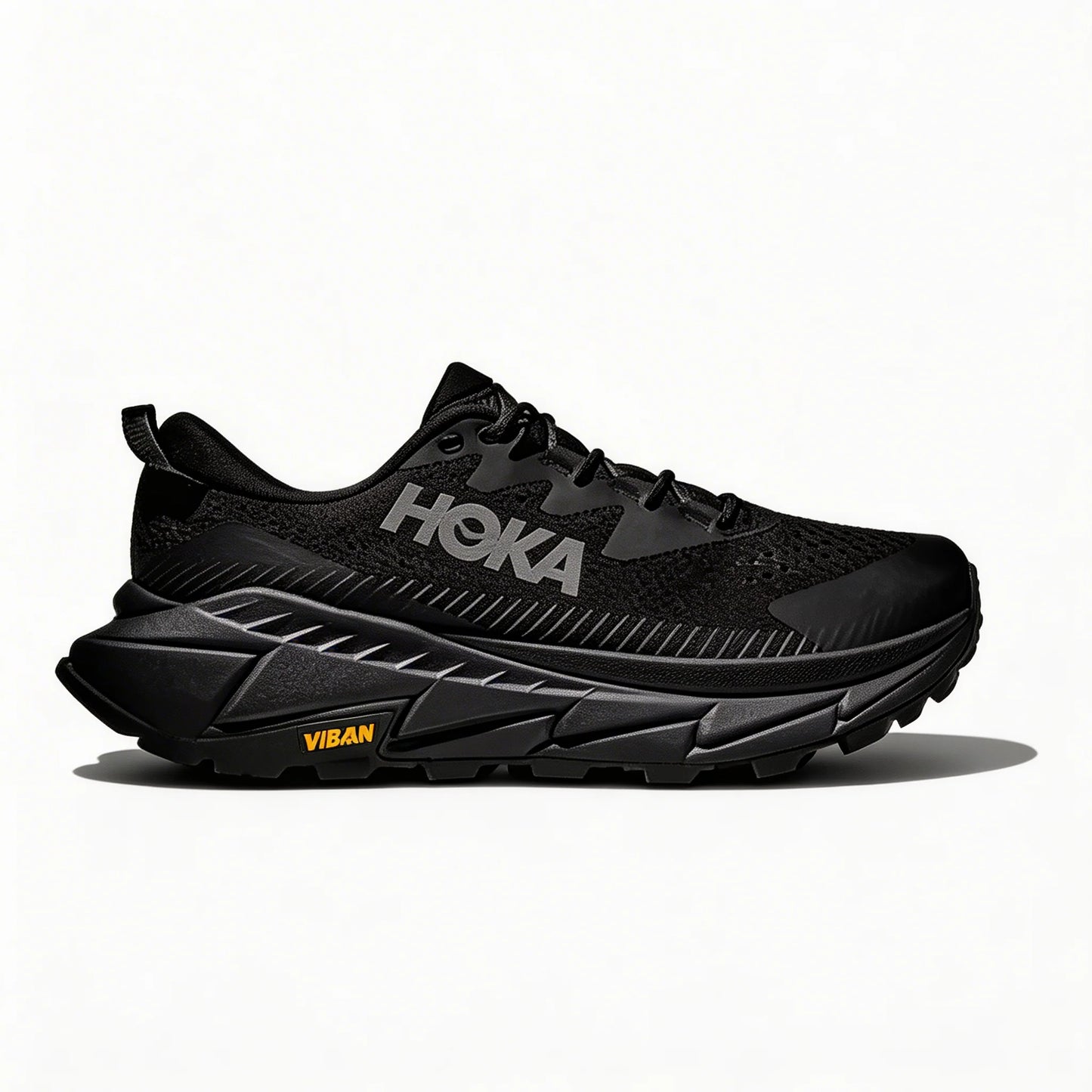 Skyline Triple Black